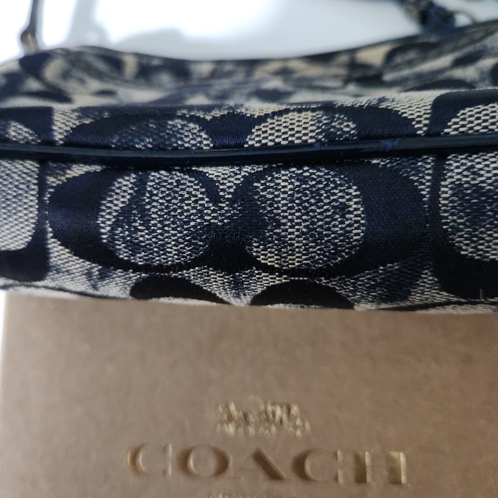 Coach Vintage Metallic Suede Signature Stripe Navy Demi - Picture 9 of 12